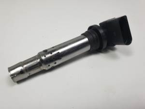 BOBINA ENCENDIDO 0986221023 VOLKSWAGEN GOLF IV BERLINA (1J1) Autodesguaces Alicante