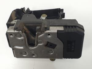 CERRADURA PUERTA DELANTERA DERECHA 24444017 OPEL ASTRA G COUPÉ Autodesguaces Alicante