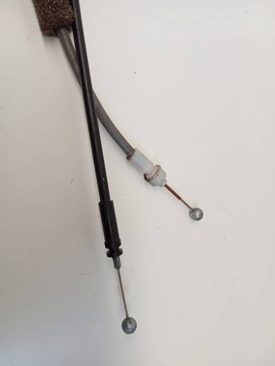 CERRADURA PUERTA TRASERA DERECHA