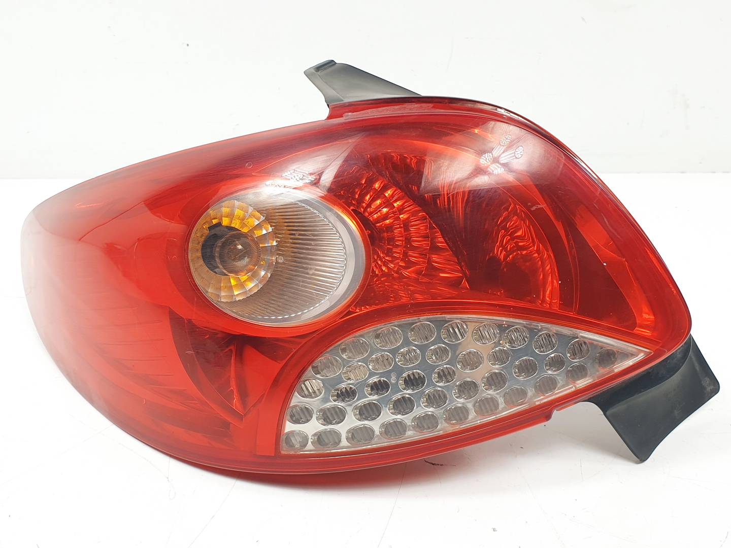 PILOTO TRASERO IZQUIERDO - 9685618280 - PEUGEOT - 206+