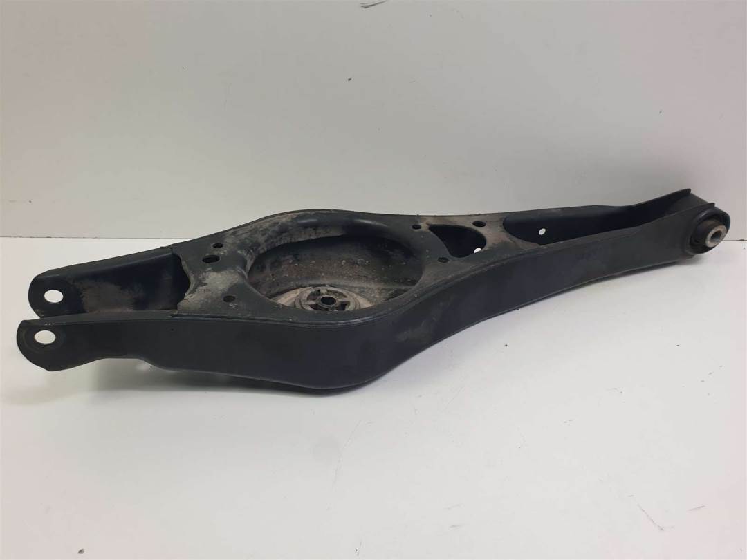 BRAZO SUSPENSION INFERIOR TRASERO IZQUIERDO - 46B72K7FAA - SEAT - LEON (1P1)