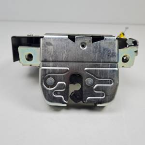 CERRADURA MALETERO / PORTON 31276954 VOLVO V70 FAMILIAR Autodesguaces Alicante