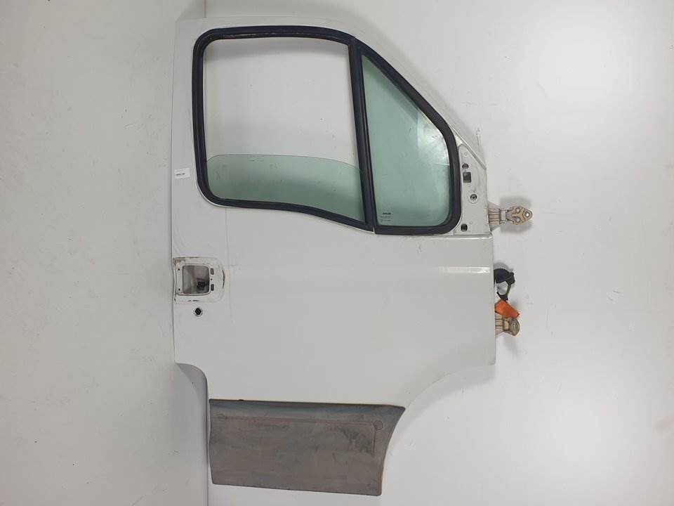 PUERTA DELANTERA DERECHA - IVECO - DAILY CAJA CERRADA (1999 =>)