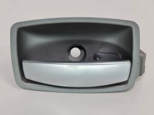MANETA INTERIOR TRASERA DERECHA 7024304 BMW SERIE 7 (E65/E66) Autodesguaces Alicante
