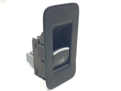 MANDO ELEVALUNAS TRASERO DERECHO 7L6959851B VOLKSWAGEN TOUAREG (7LA) Autodesguaces Alicante
