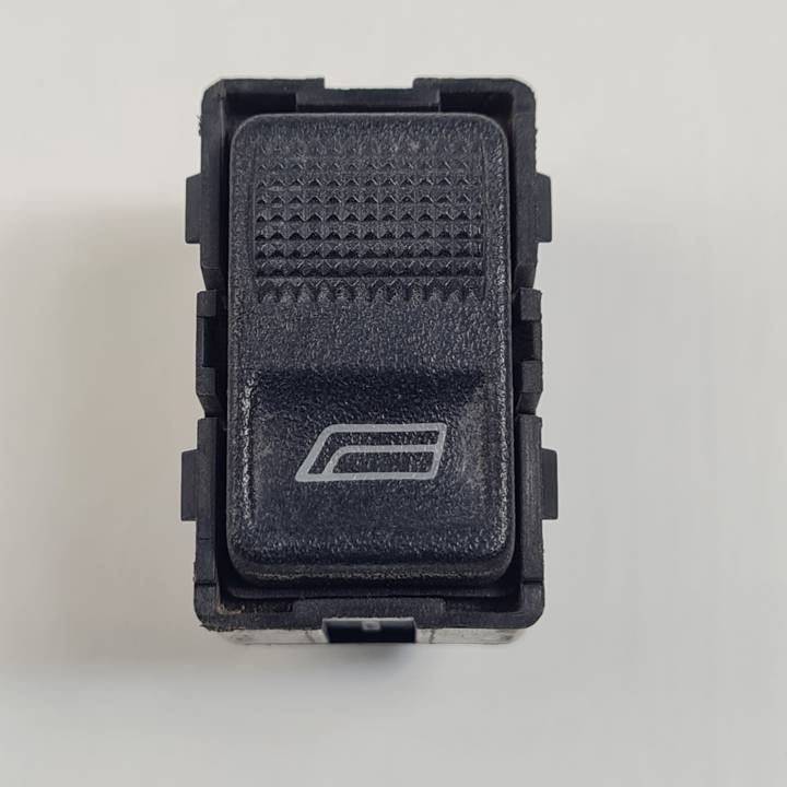 MANDO ELEVALUNAS DELANTERO DERECHO 4A0959855A AUDI COUPE (8B/B3) Autodesguaces Alicante