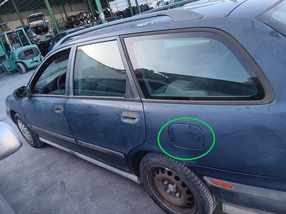 TAPA EXTERIOR COMBUSTIBLE