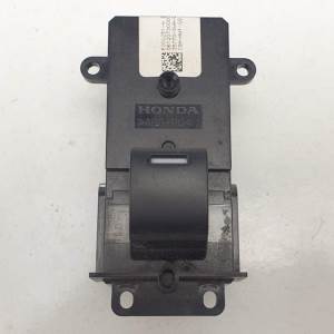 MANDO ELEVALUNAS TRASERO IZQUIERDO 35770SWAG010M2 HONDA CR-V (RE) Autodesguaces Alicante