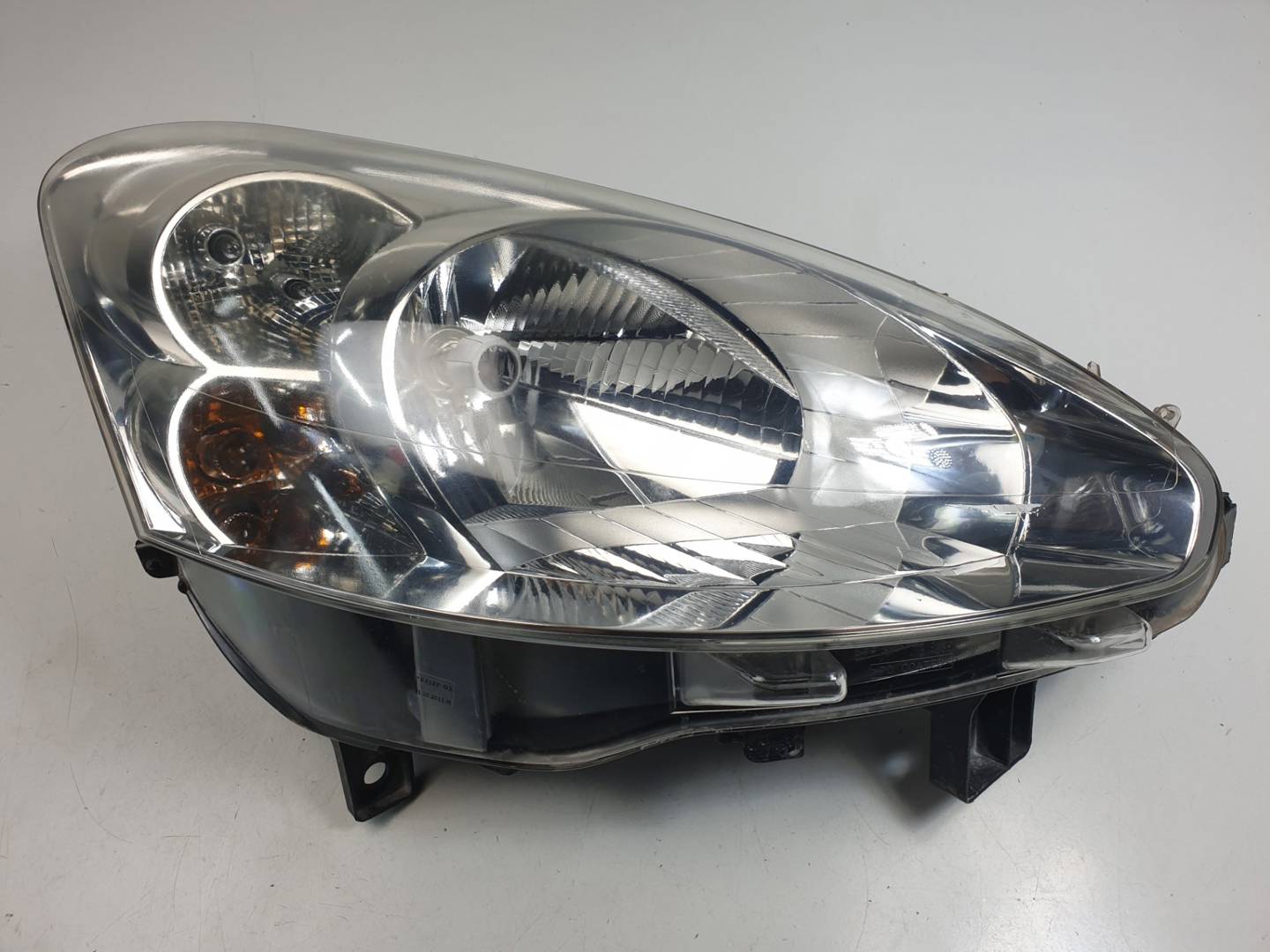 Phare droit - 9677202380 - PEUGEOT - PARTNER KASTEN (B9)