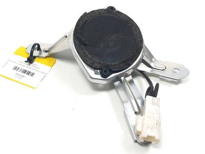 MODULO ELECTRONICO 861600WD40 LEXUS IS200 (DS2/IS2) Autodesguaces Alicante