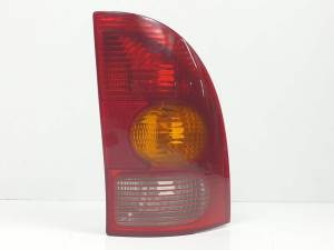 PILOTO TRASERO DERECHO 7700423082 RENAULT MEGANE I FASE 2 GANDTOUR (KA..) Autodesguaces Alicante