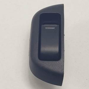 MANDO ELEVALUNAS DELANTERO DERECHO 742310H010 TOYOTA AYGO Autodesguaces Alicante