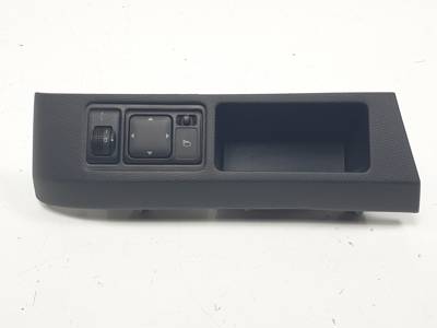 MANDO RETROVISOR 68485AX700 NISSAN MICRA C+C (CK12E) Autodesguaces Alicante
