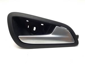 MANETA INTERIOR TRASERA DERECHA AM51U22600BEW FORD FOCUS LIM. Autodesguaces Alicante