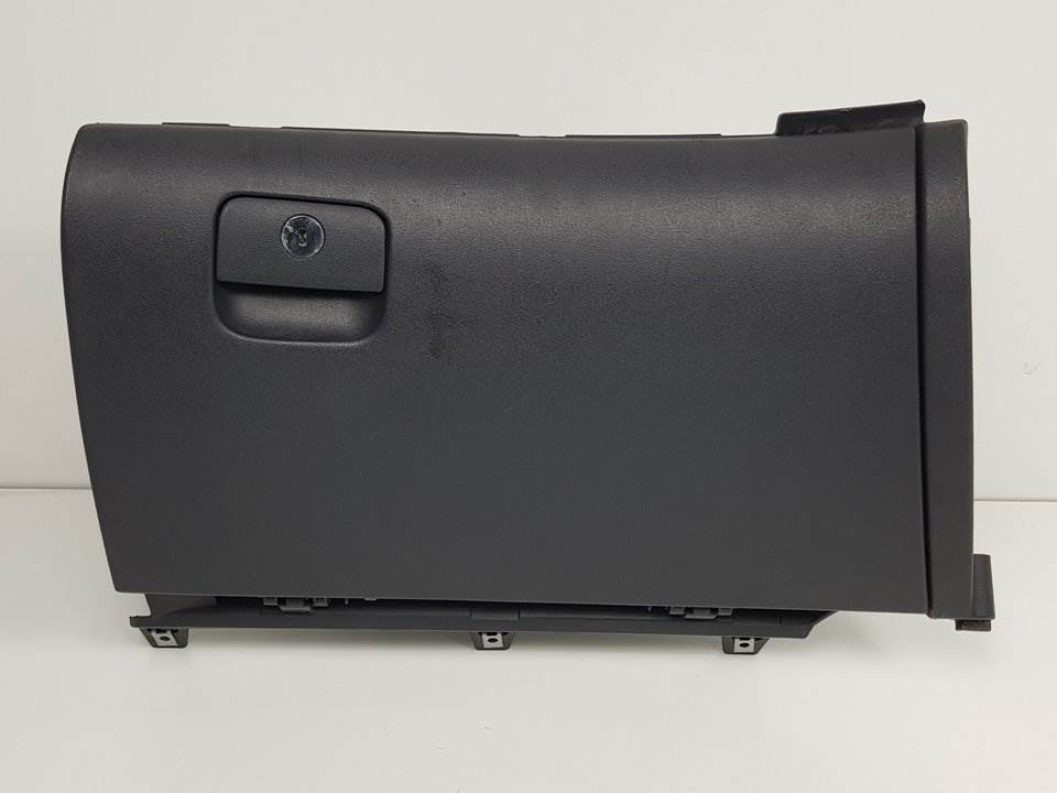 GUANTERA - 2R84540000 - HYUNDAI - I30 (FD)