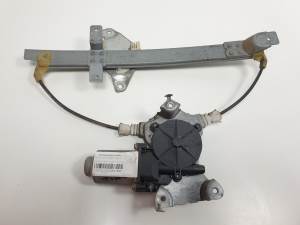 ELEVALUNAS TRASERO DERECHO 400600T2 NISSAN ALMERA TINO (V10M) Autodesguaces Alicante