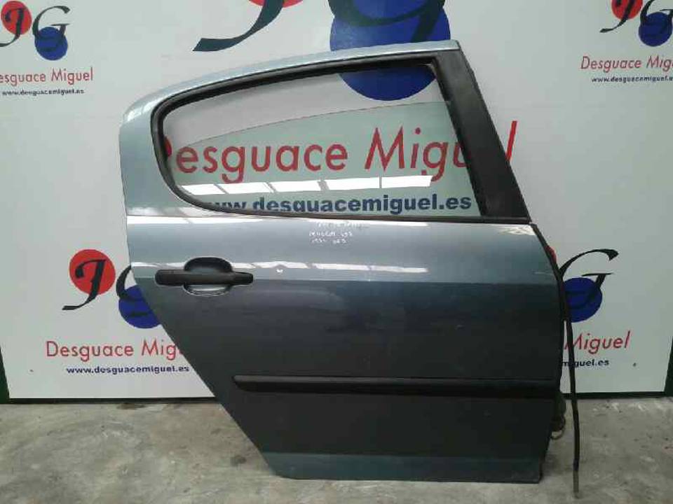 PUERTA TRASERA DERECHA