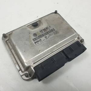 CENTRALITA MOTOR UCE 038906019HT SEAT IBIZA (6L1) Autodesguaces Alicante