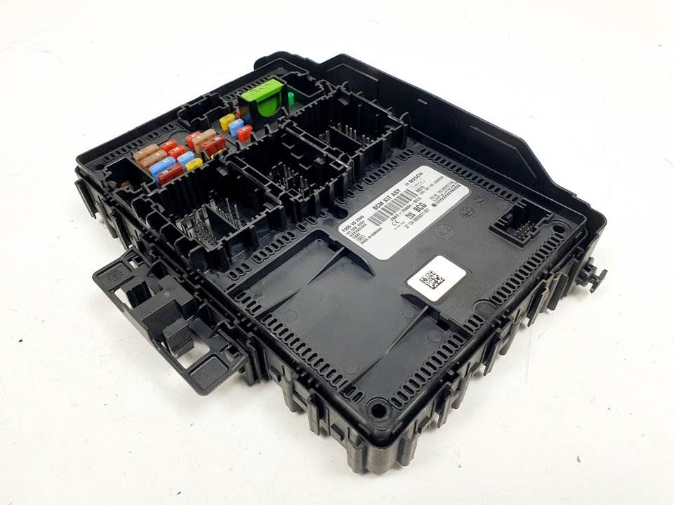 CAJA RELES / FUSIBLES - JX6T15604BCG - FORD - FOCUS