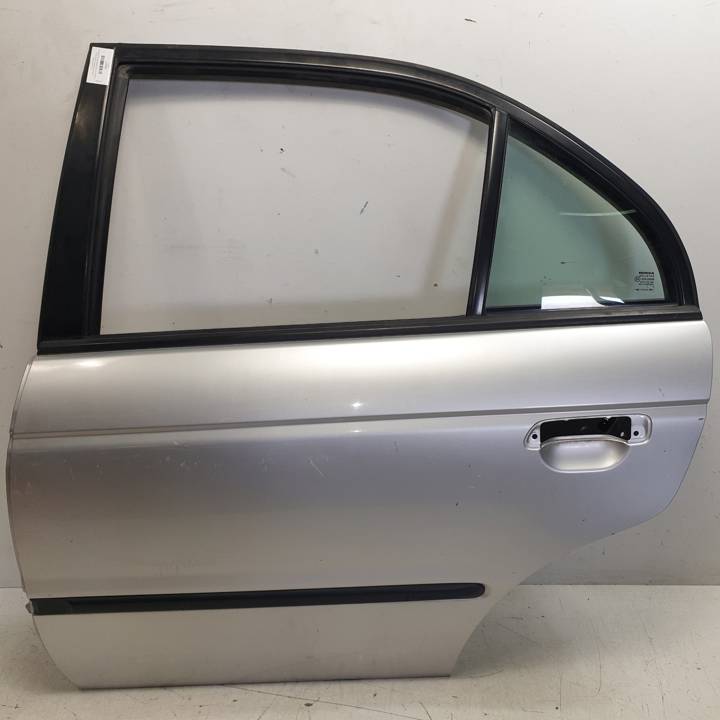 PUERTA TRASERA IZQUIERDA HONDA ACCORD BERLINA (CG7-9/CH1-7) Autodesguaces Alicante