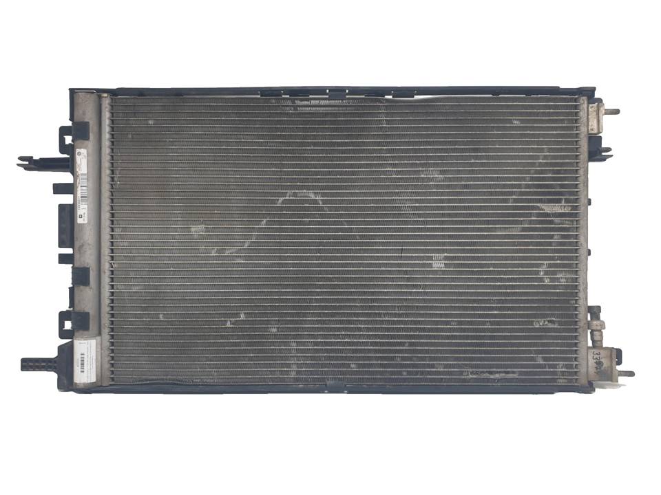 CONDENSADOR / RADIADOR AIRE ACONDICIONADO 1330217 OPEL INSIGNIA BERLINA Autodesguaces Alicante