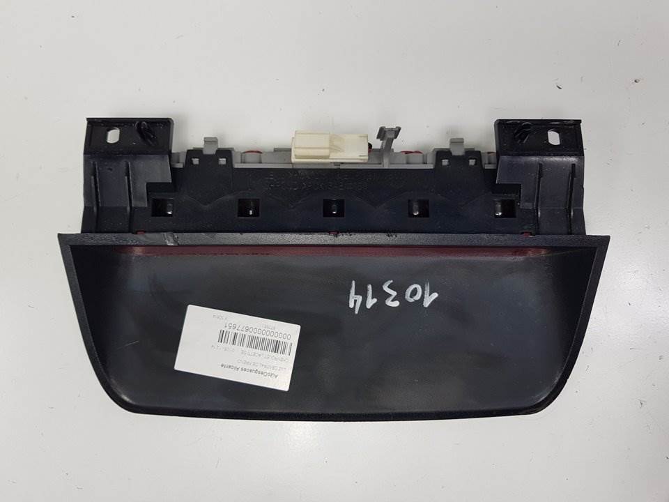 LUZ CENTRAL DE FRENO - CHEVROLET - LACETTI