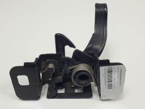 CERRADURA CAPOT OPEL ASTRA J LIM. Autodesguaces Alicante