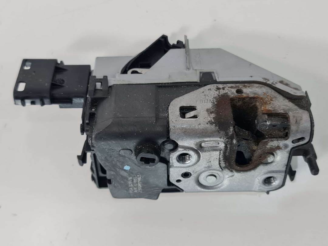 CERRADURA PUERTA TRASERA DERECHA - PSA828416 - PEUGEOT - PARTNER KOMBI
