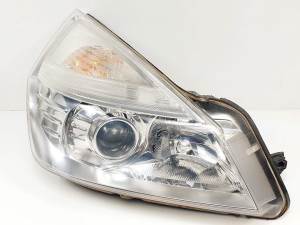FARO DERECHO 8200394707 RENAULT ESPACE IV (JK0) Autodesguaces Alicante