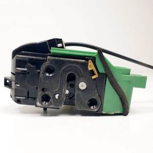 CERRADURA PUERTA TRASERA IZQUIERDA 814102L003 HYUNDAI I30 (FD) Autodesguaces Alicante