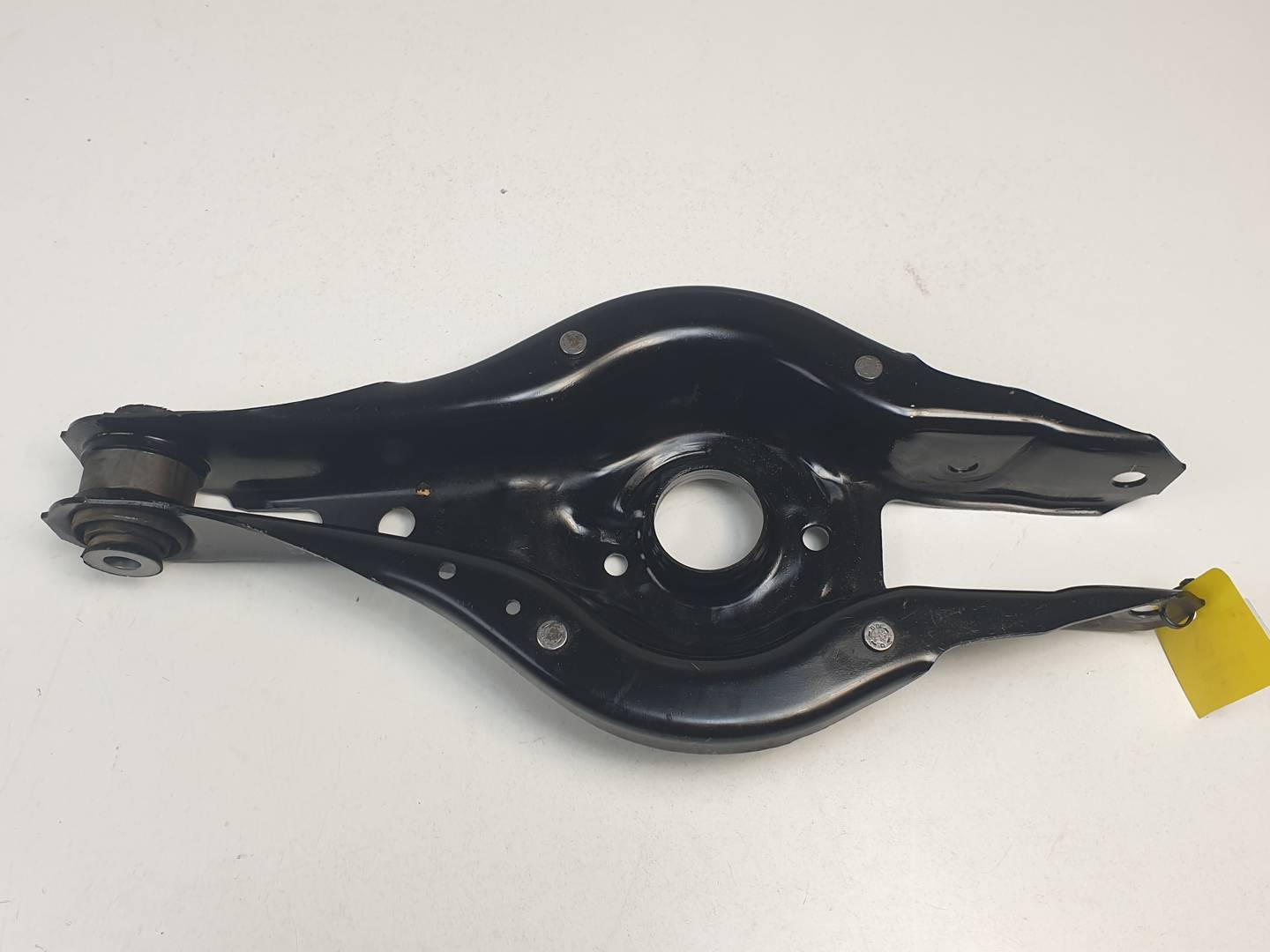 BRAZO SUSPENSION INFERIOR TRASERO DERECHO - 33326792541 - BMW - SERIE 4 COUPE (F32)
