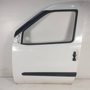 PUERTA DELANTERA IZQUIERDA FIAT DOBLO CARGO Autodesguaces Alicante