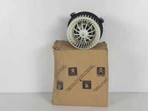 VENTILADOR CALEFACCION 6441E4 PEUGEOT BOXER CAJA CERRADA (RS 3000) (330/333) 2007 ->) Autodesguaces Alicante