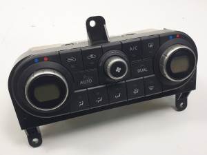 MANDO CLIMATIZADOR 27500JD40C NISSAN QASHQAI (J10) Autodesguaces Alicante
