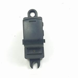 MANDO ELEVALUNAS DELANTERO DERECHO 25411JD000 NISSAN QASHQAI (J10) Autodesguaces Alicante