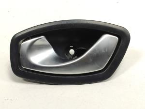 MANETA INTERIOR DELANTERA IZQUIERDA 826730001R RENAULT CLIO IV Autodesguaces Alicante