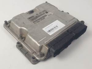 CENTRALITA MOTOR UCE 0281011063 JEEP CHEROKEE (KJ) Autodesguaces Alicante