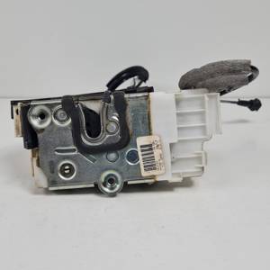 CERRADURA PUERTA TRASERA DERECHA 1697302235 MERCEDES CLASE A (W169) Autodesguaces Alicante