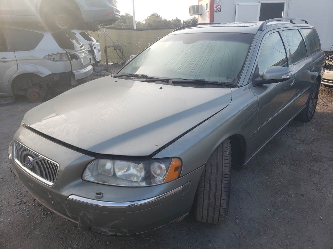 VOLVO V70 FAMILIAR (2000 - 2009)