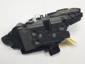 CERRADURA PUERTA TRASERA IZQUIERDA 31253679 VOLVO XC60 Autodesguaces Alicante