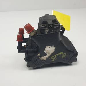 BOMBA INYECCION 55185549 OPEL TIGRA TWIN TOP Autodesguaces Alicante