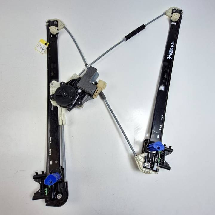 ELEVALUNAS DELANTERO DERECHO HY3223200AA LAND ROVER DISCOVERY 5 Autodesguaces Alicante