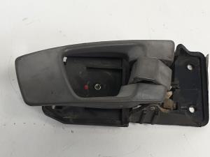 MANETA INTERIOR TRASERA DERECHA KIA CARENS (FJ) Autodesguaces Alicante