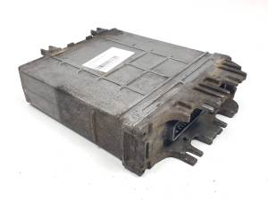 CENTRALITA MOTOR UCE 0281001969 RENAULT MEGANE I FASE 2 GANDTOUR (KA..) Autodesguaces Alicante