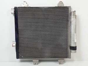 CONDENSADOR / RADIADOR AIRE ACONDICIONADO 884500H020 TOYOTA AYGO Autodesguaces Alicante