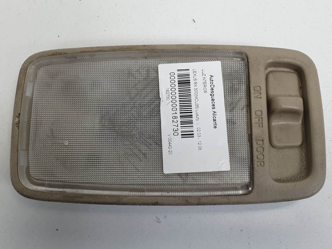 LUZ INTERIOR - LEXUS - RX300 (MCU15)