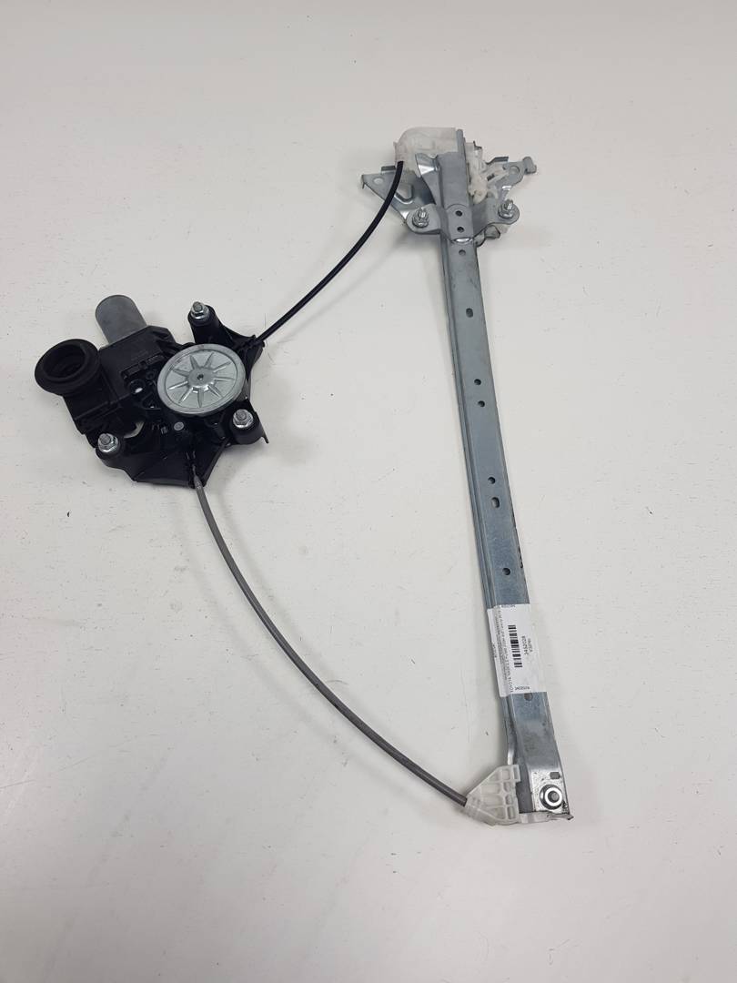 ELEVALUNAS TRASERO DERECHO - 8571042150 - TOYOTA - RAV4