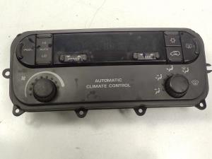 MANDO CLIMATIZADOR 12237739 CHRYSLER VOYAGER (RG) Autodesguaces Alicante