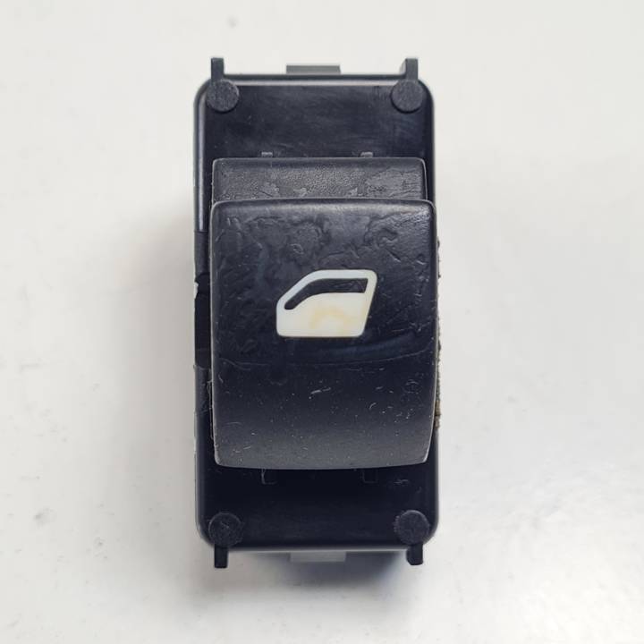 MANDO ELEVALUNAS TRASERO IZQUIERDO 9649636777 CITROEN C4 BERLINA Autodesguaces Alicante
