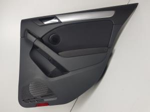 GUARNECIDO PUERTA TRASERA DERECHA 1K0947419A VOLKSWAGEN GOLF VI (5K1) Autodesguaces Alicante
